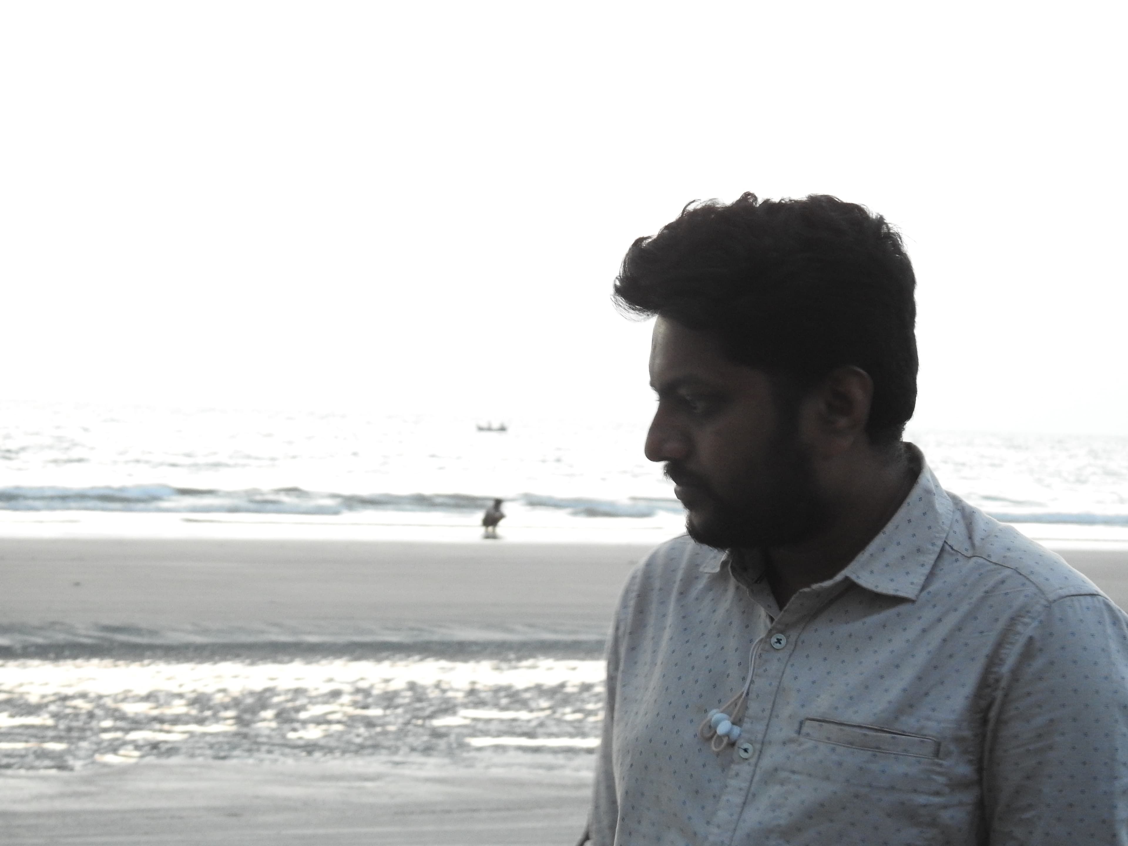 VJ at the beach